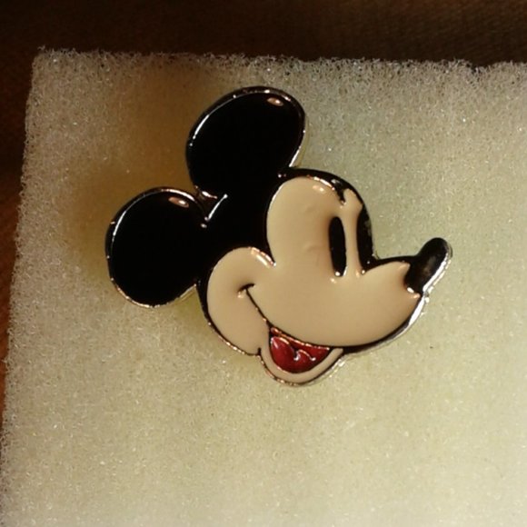 Mickey Mouse Head Disney Enamel Pin Brooch  Signed Walt Disney Production - Picture 1 of 3
